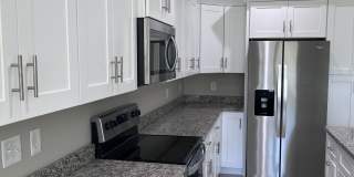 335 4th Ave Gallery 8