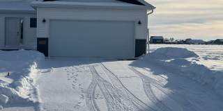 4 Bed 3 Bath Twin Home Gallery 1