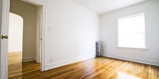 4815-23 W Cortez St Gallery 11