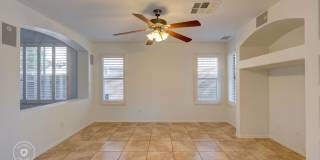 Gorgeous 4 Bed 3 Bath 3 Car home in Peoria with community Pool Gallery 11