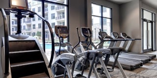 2700 Charlotte Ave Apartments Gallery 17