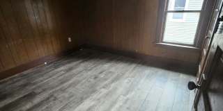 Upper 3 bedroom unit Gallery 5