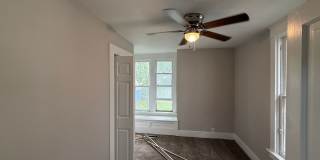 938 W Edwards Springfield, IL Gallery 11