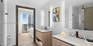 398 NE 5th Street 1518, Miami, FL 33132 - 2063 Gallery 16