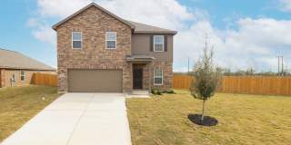Spacious 4BR Home with HUGE Private Backyard in Homestead Estates – Minutes from Austin Gallery 1