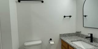 Great Location 3 bedroom 1 bath 1car garage Gallery 15
