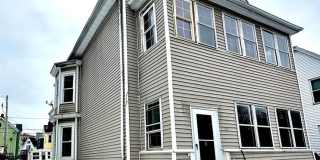 121 Oak Street Gallery 26