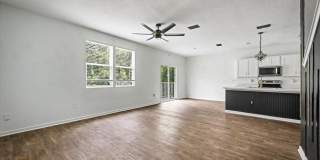 2023-Built 5BR Cul-de-Sac Home with Fenced Yard & Resort Amenities Gallery 14
