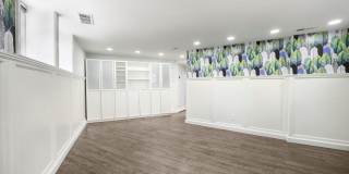 Dual-Entry Designer 2BR | In-Unit W/D | Pet Friendly & Parkside! Available now! Gallery 11