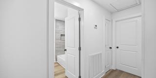 2903 15th Avenue Gallery 13