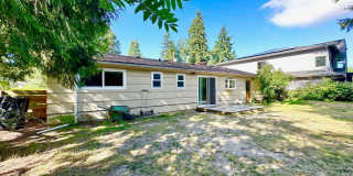 3BR/1+1BA Single Family House - Bellevue Gallery 21