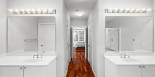 1735 Peachtree Street NE #428 Gallery 21