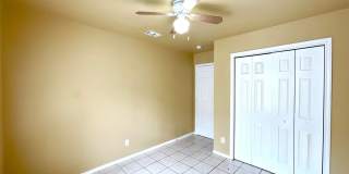 *MOVE IN SPECIAL* Convenient & Low-Maintenance Living Near St. Mary’s University! Gallery 19