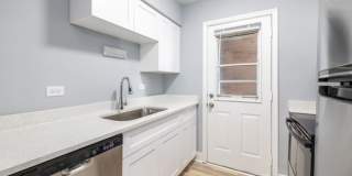 306 Wilson Ave Gallery 8