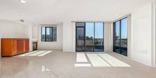 Sophisticated Urban Living in the Heart of San Diego’s Marina District Gallery 56
