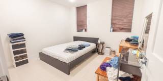 9 Montague Street - C Gallery 13