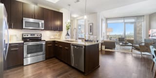 Hanover Post Oak Gallery 25