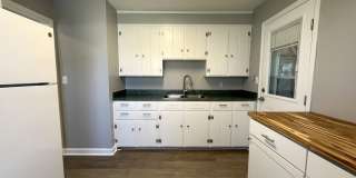 **$500 Incentive** Totally Renovated! Great 2 Bed 1 Bath Home in South Nashville! Gallery 6