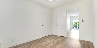 1545 N Laurel Gallery 7
