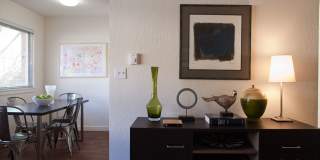 Pearl Street (3911) Gallery 1