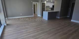 9800 W Bay Harbor Dr Gallery 1