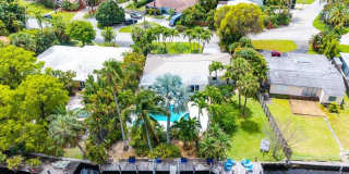 1733 Coral Gardens Drive Gallery 49