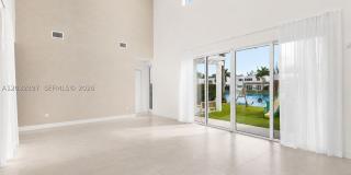 10286 NW 75th Ter Gallery 2