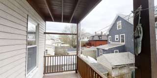 NIce 3 bed in Somerville Gallery 8