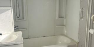 123 East St Gallery 11