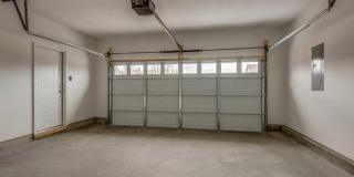 Fairview Station Charmer!  Perfectly comfortable 4/2.5 family home close to Westwood Elementary. Gallery 25