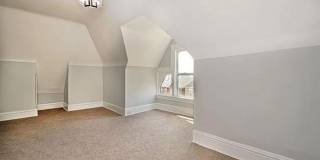 5 bedroom home in the Upper Hill District Gallery 28