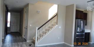 607 Guild Road Gallery 40
