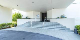 5950 PELICAN BAY PLAZA S Gallery 26