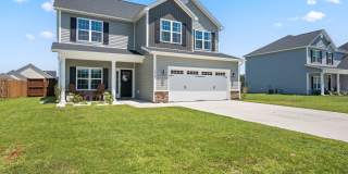 Perfect 4 bedroom & 2 1/2 bath! Gallery 1
