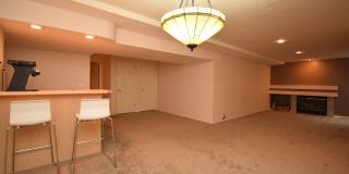 Bright Holladay 4 Bed Home – High Ceilings in Prime Location!! Gallery 24