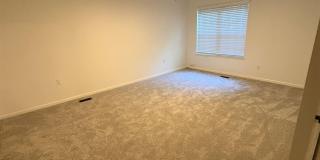 2620 N Taylor Gallery 15