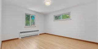 1101 Locust St Gallery 17