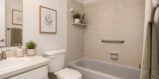 Cottage Court Gallery 19