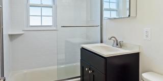 Newtonian Gardens Apartments Gallery 11