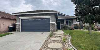 Beautiful 3 Bed, 2 Bath Home Gallery 1