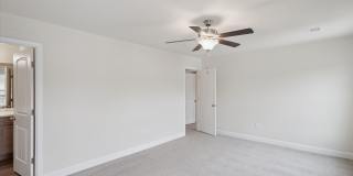 $500 RENT CREDIT | AVAILABLE NOW! (Small Pets Only) Gallery 17