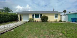 Cozy well maintained Two-bedroom One bathroom house- Ormond Beach- Beachside Gallery 1