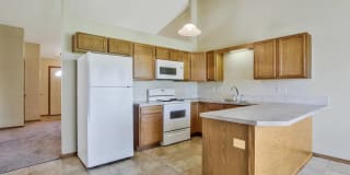 Lakeside Townhomes Gallery 13