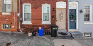 139 DAVIS Street Gallery 21