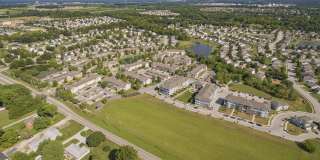 Linden Square Gallery 49