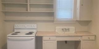 1 BED 1 BATH HOUSE NEAR DOWNTOWN 1 BED 1 BATH HOUSE NEAR DOWNTOWN Gallery 8