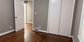 3 bedroom 1 bath home, located in the Greystone area! Gallery 21