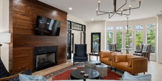 Jefferson Pointe Gallery 1