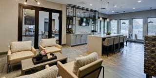 AMLI at Seven Bridges Gallery 15