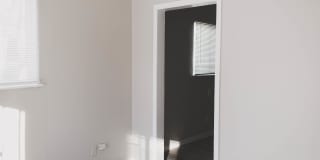 137 South Sheridan Avenue Gallery 10